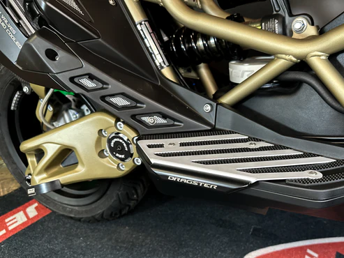 Italjet Dragster 250 Alloy Foot Plates with Built-in Slider (Crash Protection) - 