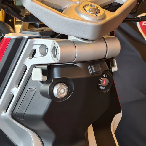 Italjet Dragster 250 Luggage Hook - 